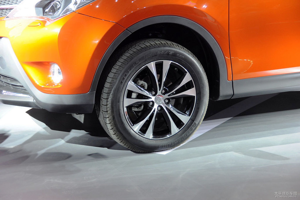 RAV4榮放圖片