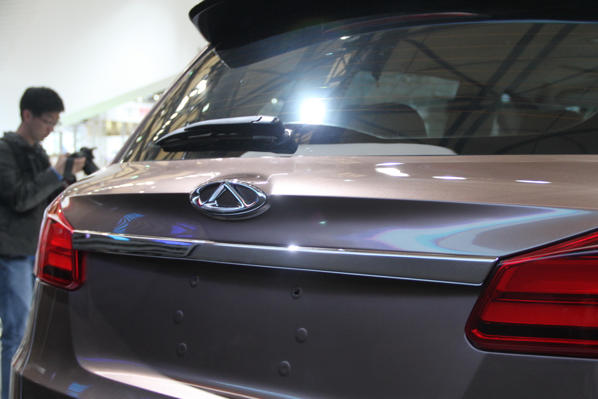 奇瑞β5車展高清大圖