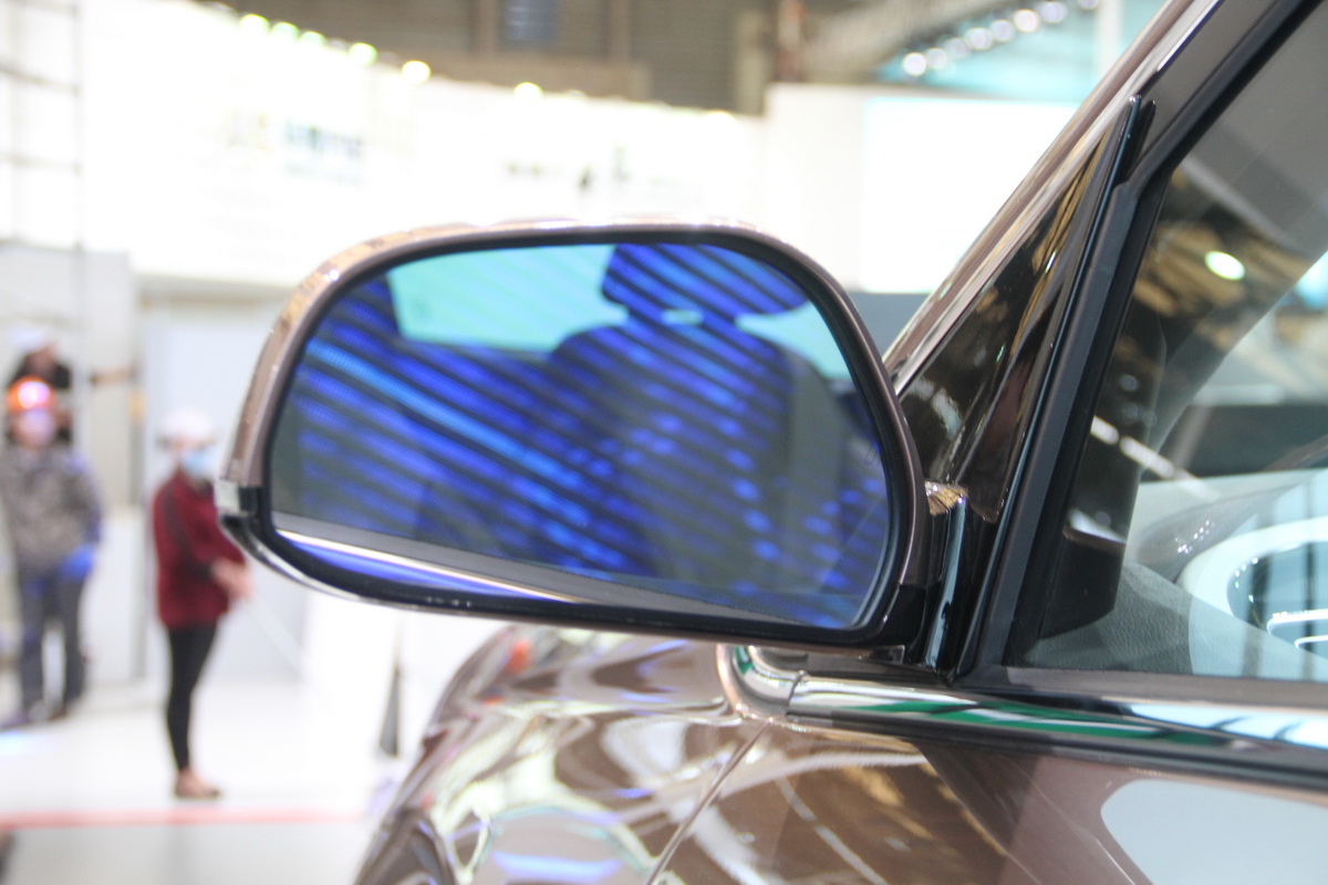 奇瑞β5車展高清大圖