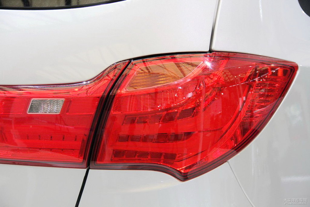 RS7DƬ