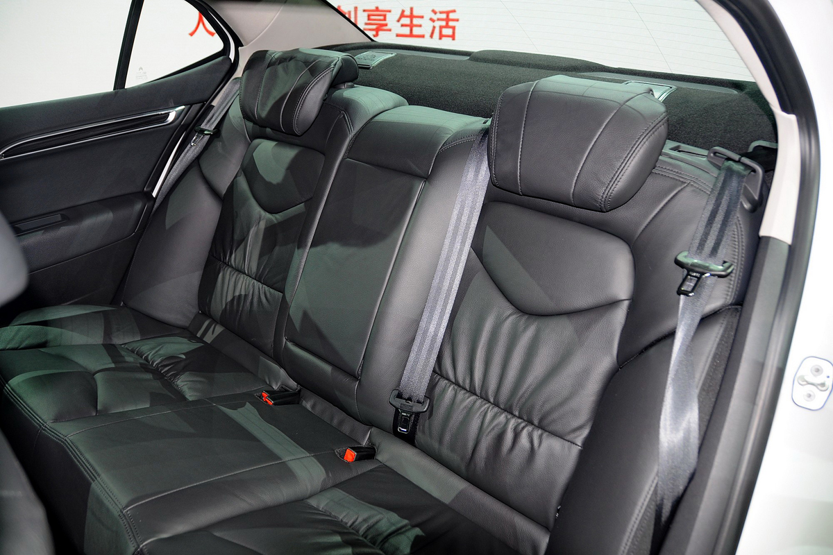 雪鐵龍C4L車展高清大圖