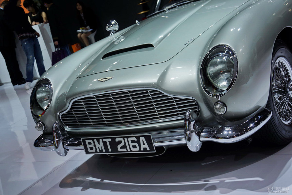 DB5DƬ