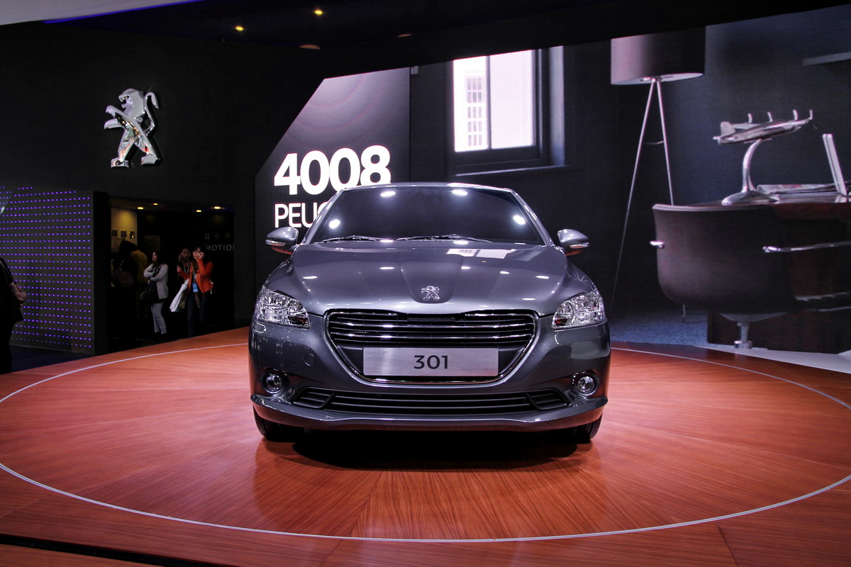 標(biāo)致301車(chē)展高清大圖