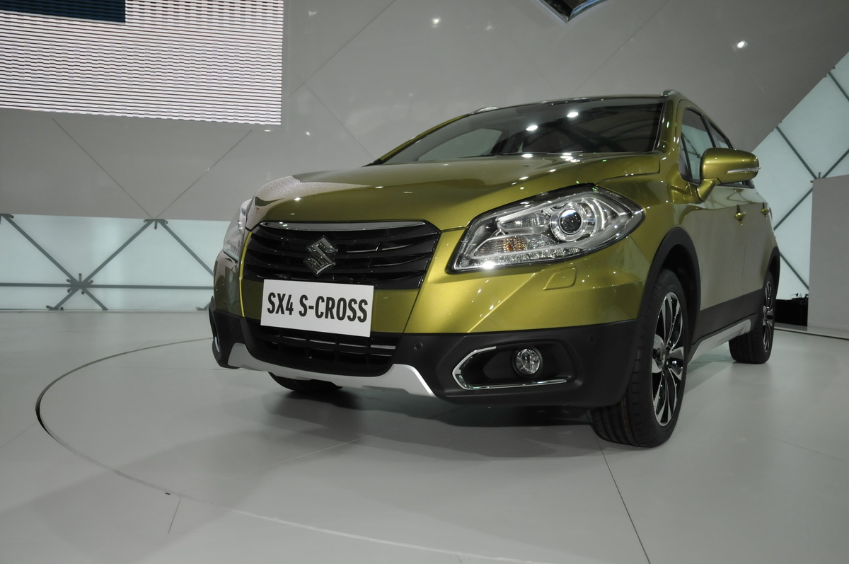 天語SX4車展高清大圖