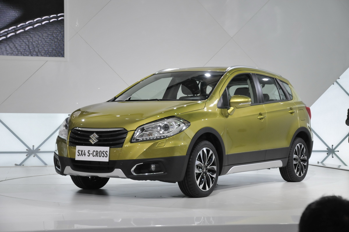 天語(yǔ)SX4車(chē)展高清大圖