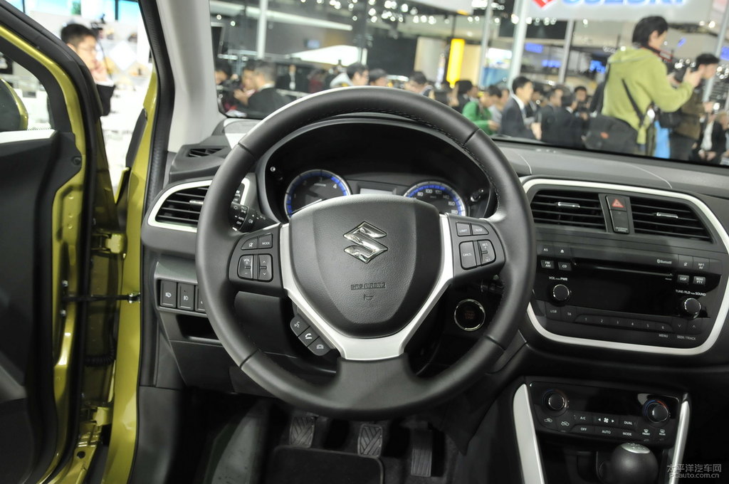 Z(y)SX4DƬ