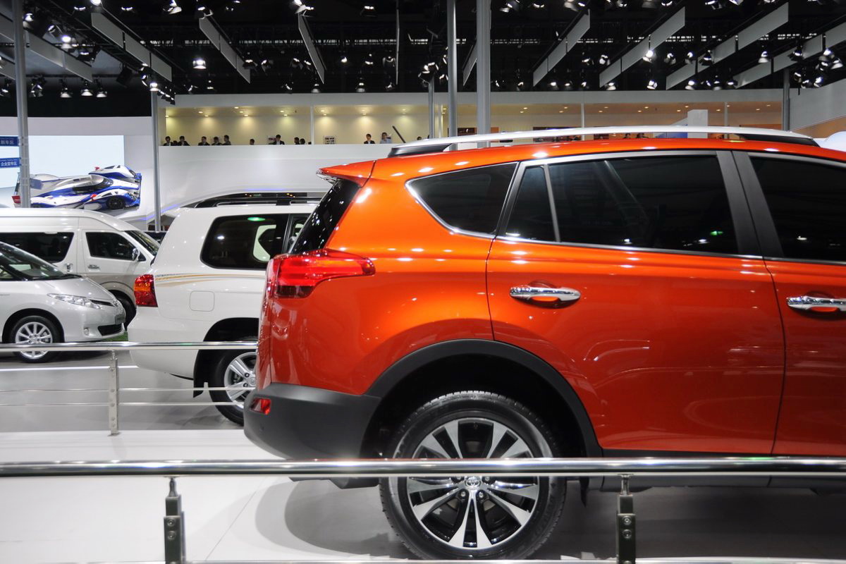 RAV4榮放車展高清大圖