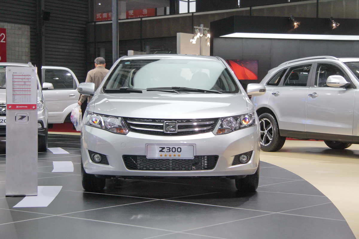 眾泰Z360車(chē)展高清大圖