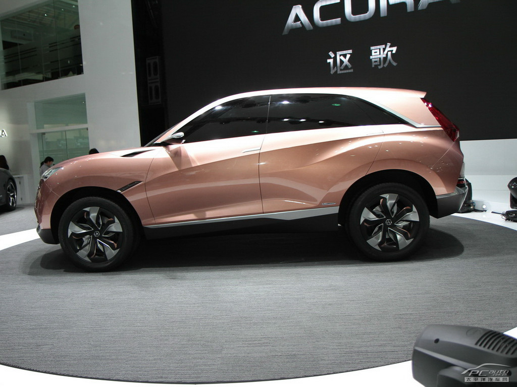 謳歌SUV-X外觀高清大圖