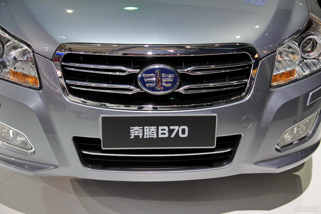 奔騰B70圖片