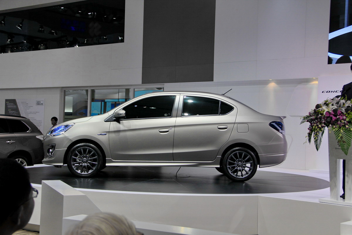 三菱G4車展高清大圖