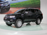 2013款 2.4L 手動兩驅(qū)舒適型 2013款 2.4L 手動兩驅(qū)舒適型