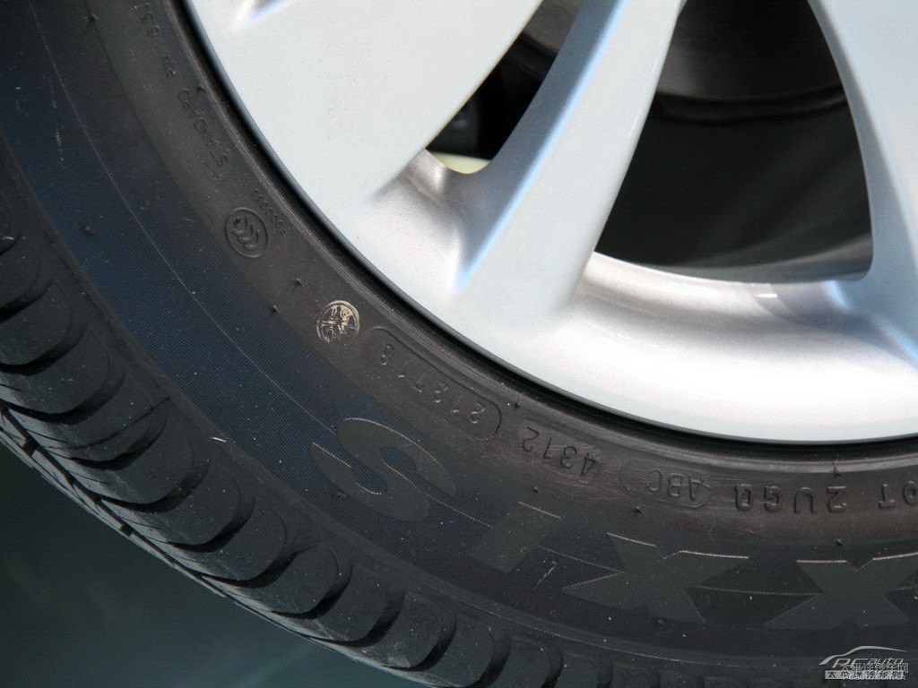 tGA3^DƬ
