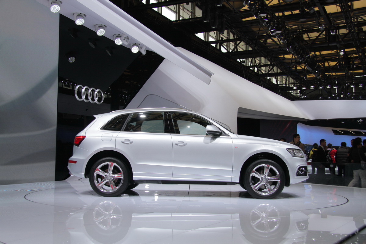 奧迪Q5車展高清大圖