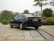 2013款 2.0L 豪華版 2013款 2.0L 豪華版