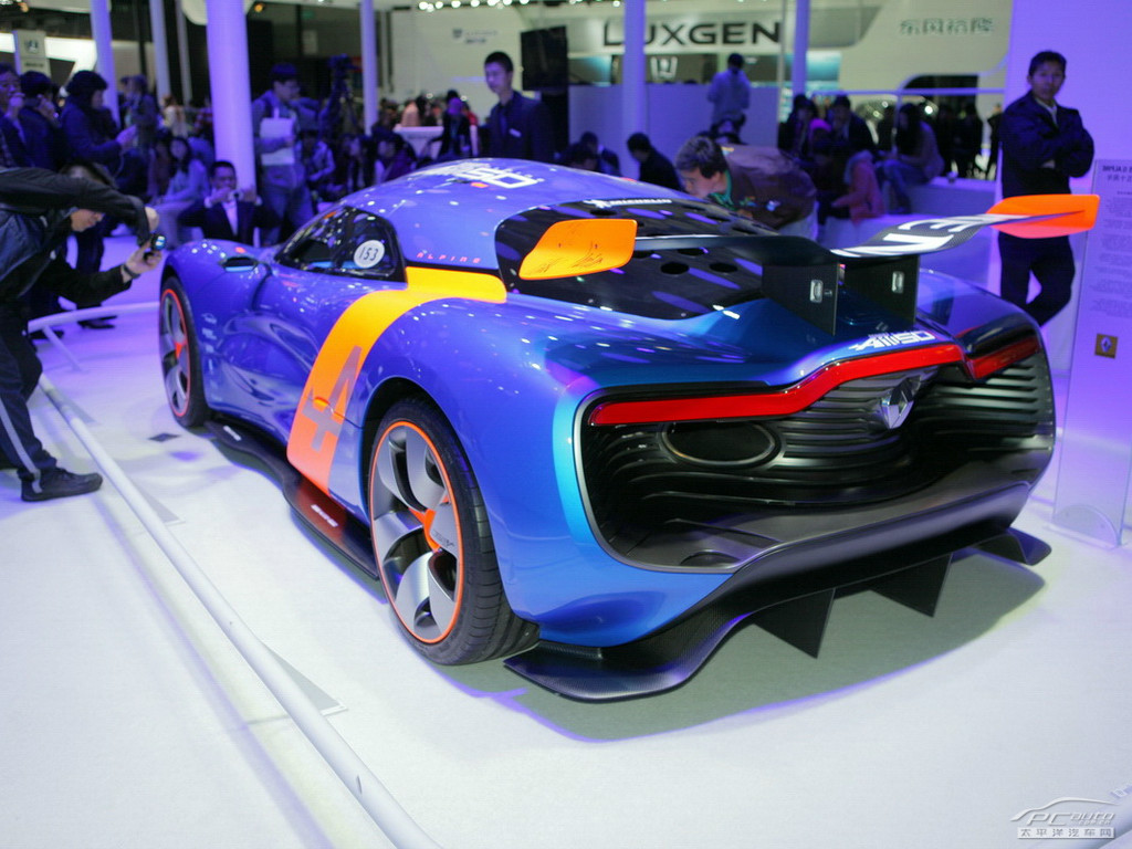 Alpine A110外觀高清大圖