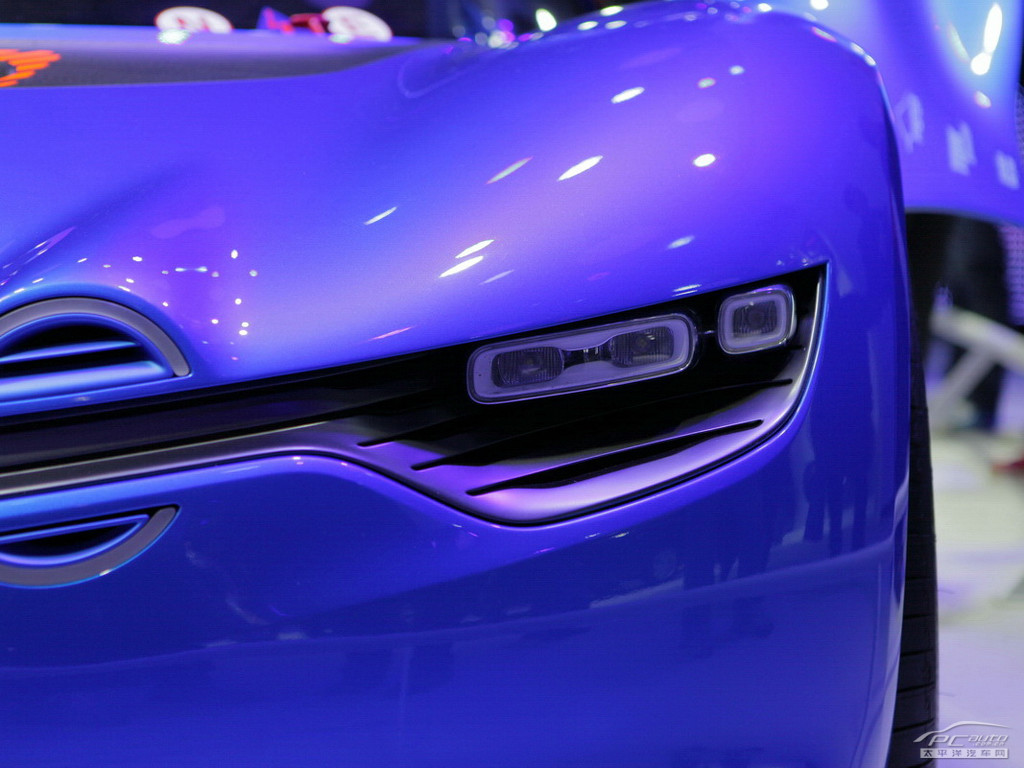 Alpine A110外觀高清大圖