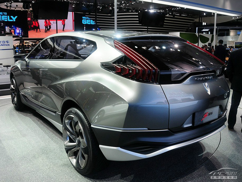 長(zhǎng)安CS95外觀高清大圖