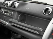 2012款 1.0L MHD 硬頂激情版 2012款 1.0L MHD 硬頂激情版