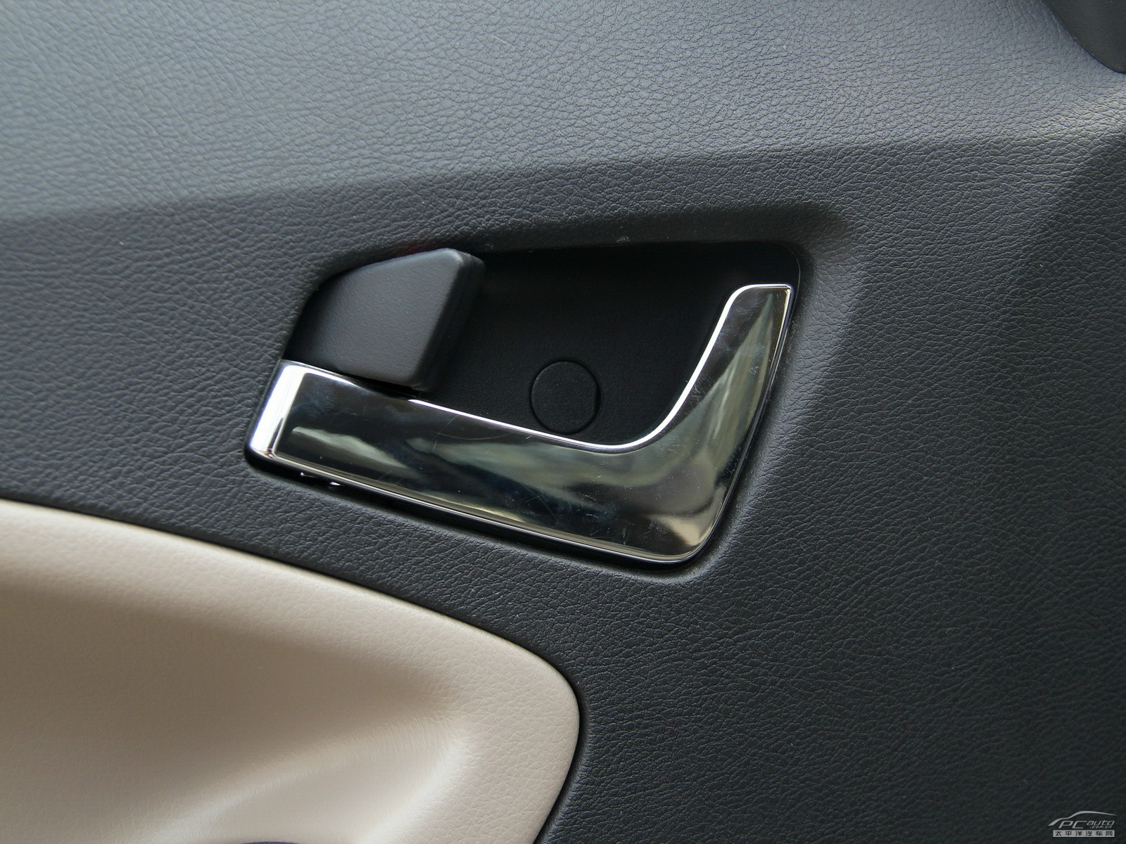 吉利GX7內(nèi)飾高清大圖