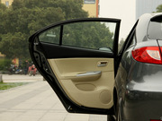 2012款 兩廂 1.6L 自動(dòng)旗艦版 2012款 兩廂 1.6L 自動(dòng)旗艦版