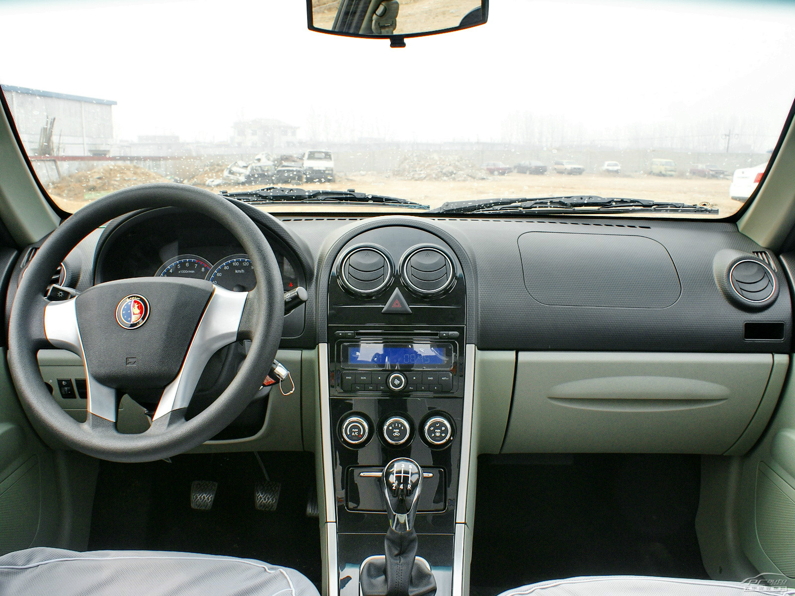 吉利SC3內(nèi)飾高清大圖