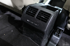 2013上海車展 馬自達5對比起亞新佳樂 2013上海車展 馬自達5對比起亞新佳樂