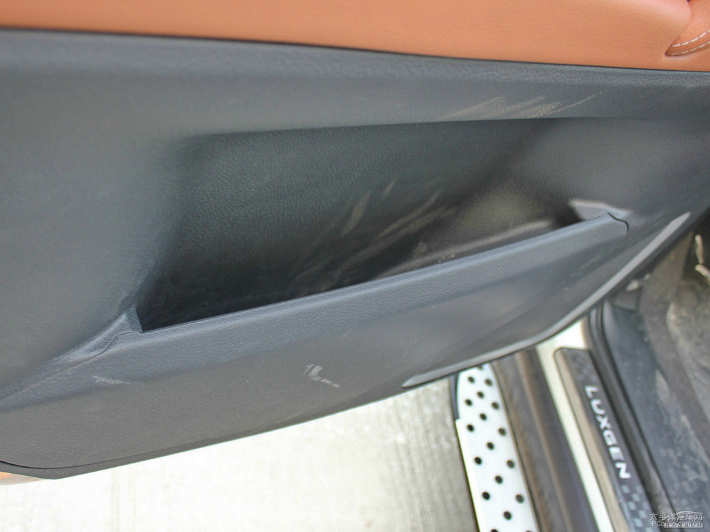 ɰ׼{ǽݴ7 SUV(ch)ggDƬ