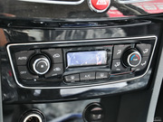 2013款 1.8L 手動豪華型5座 2013款 1.8L 手動豪華型5座