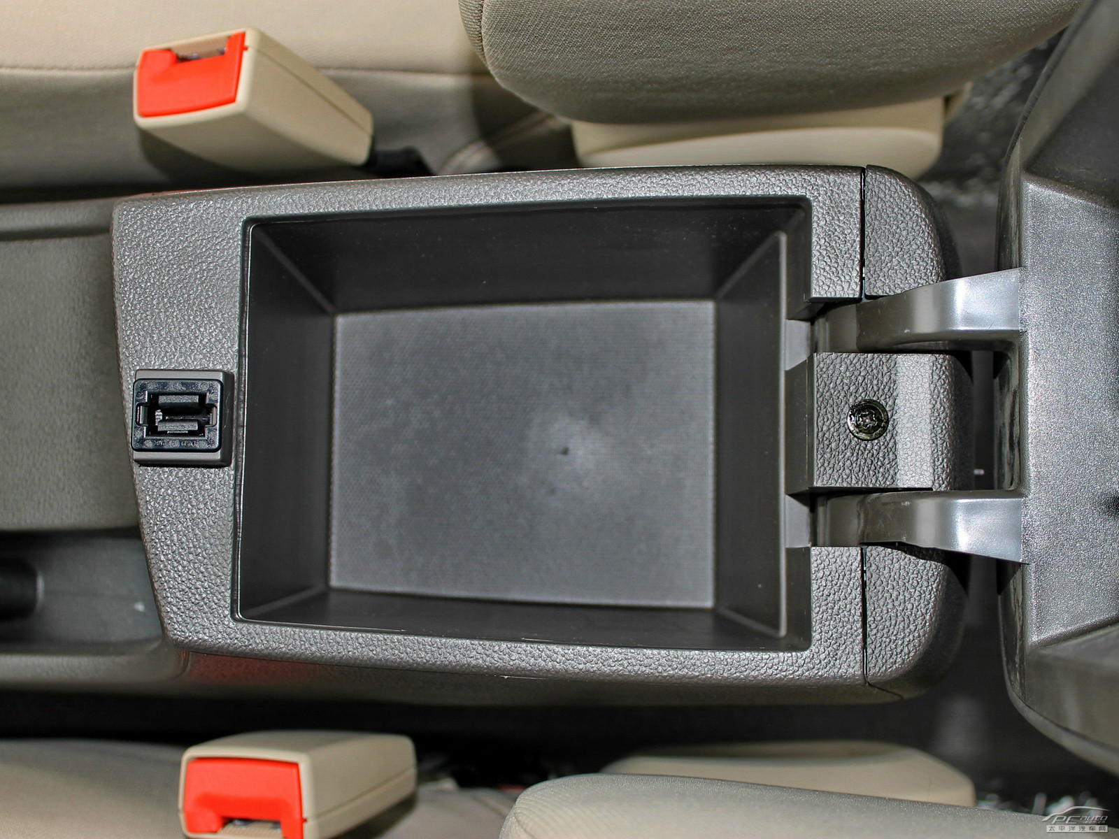 寶駿630空間高清大圖