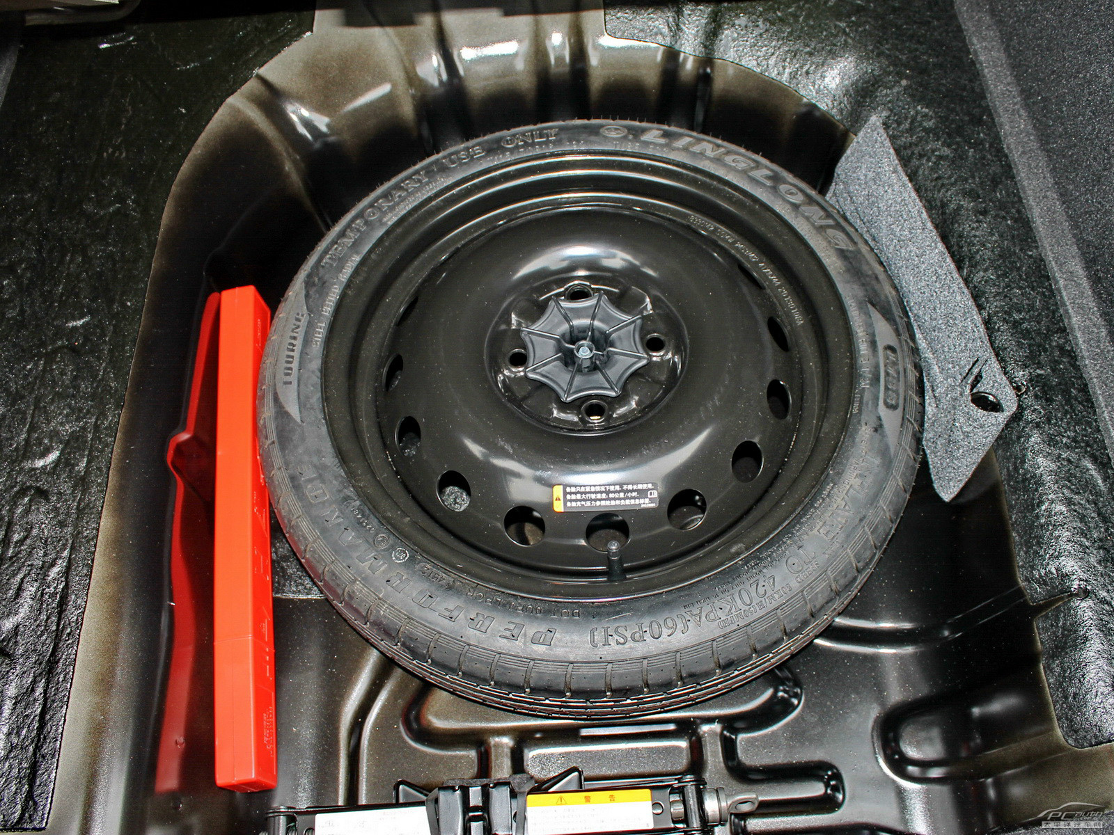 寶駿630細節(jié)高清大圖