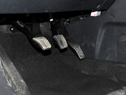 2013款 2.0T 手動 兩驅(qū)新銳版 2013款 2.0T 手動 兩驅(qū)新銳版