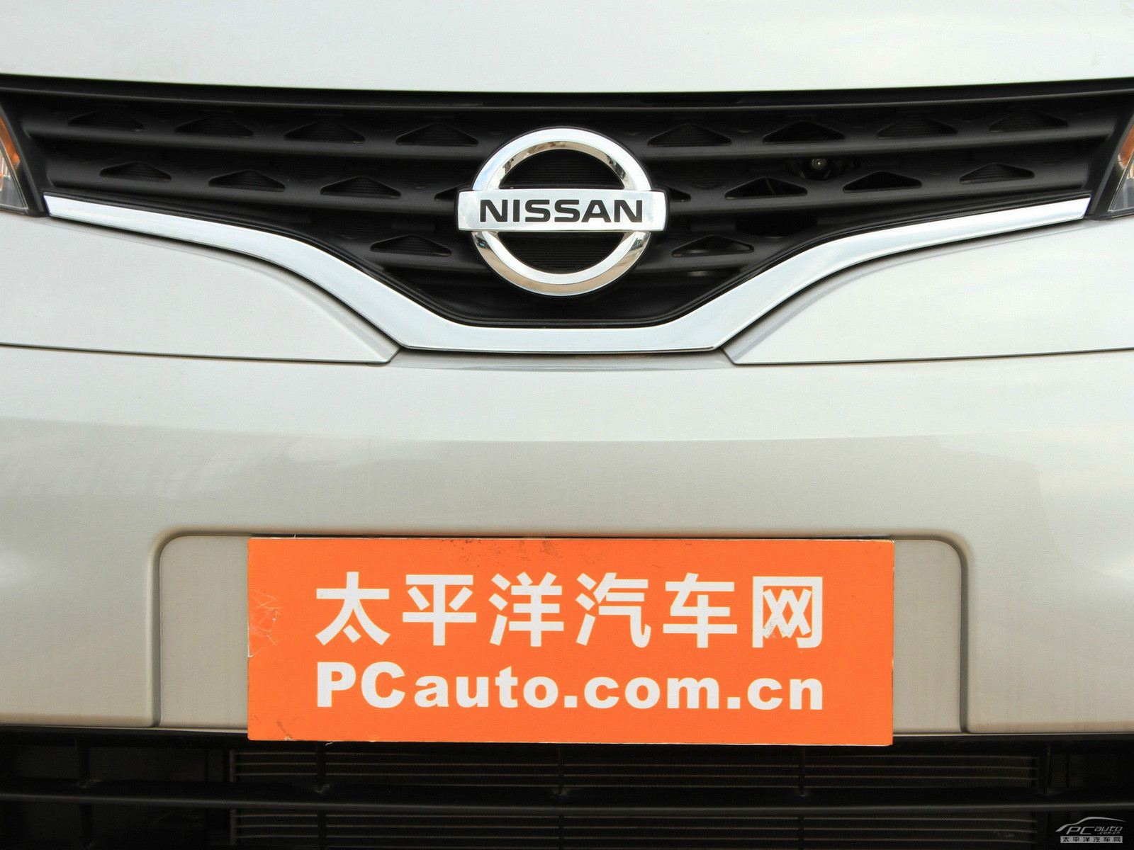 日產(chǎn)NV200外觀高清大圖