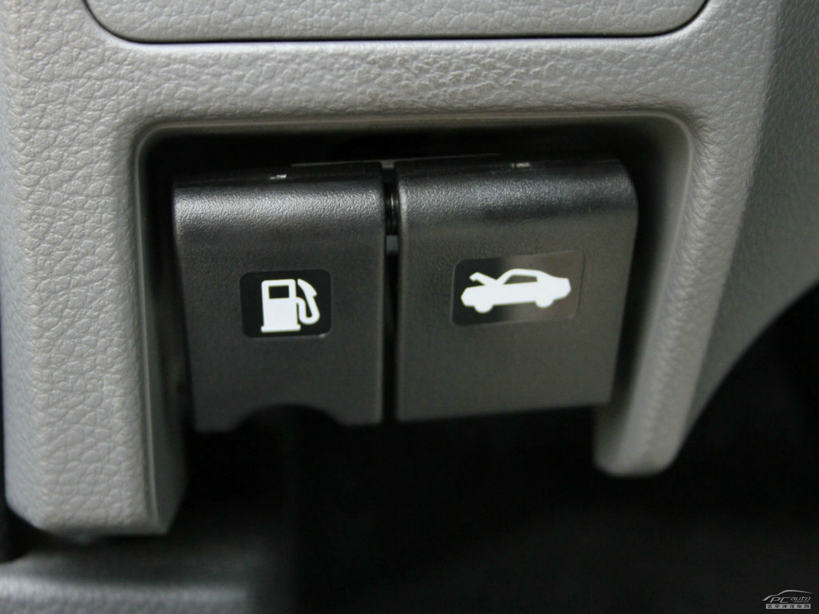 日產(chǎn)NV200內(nèi)飾高清大圖