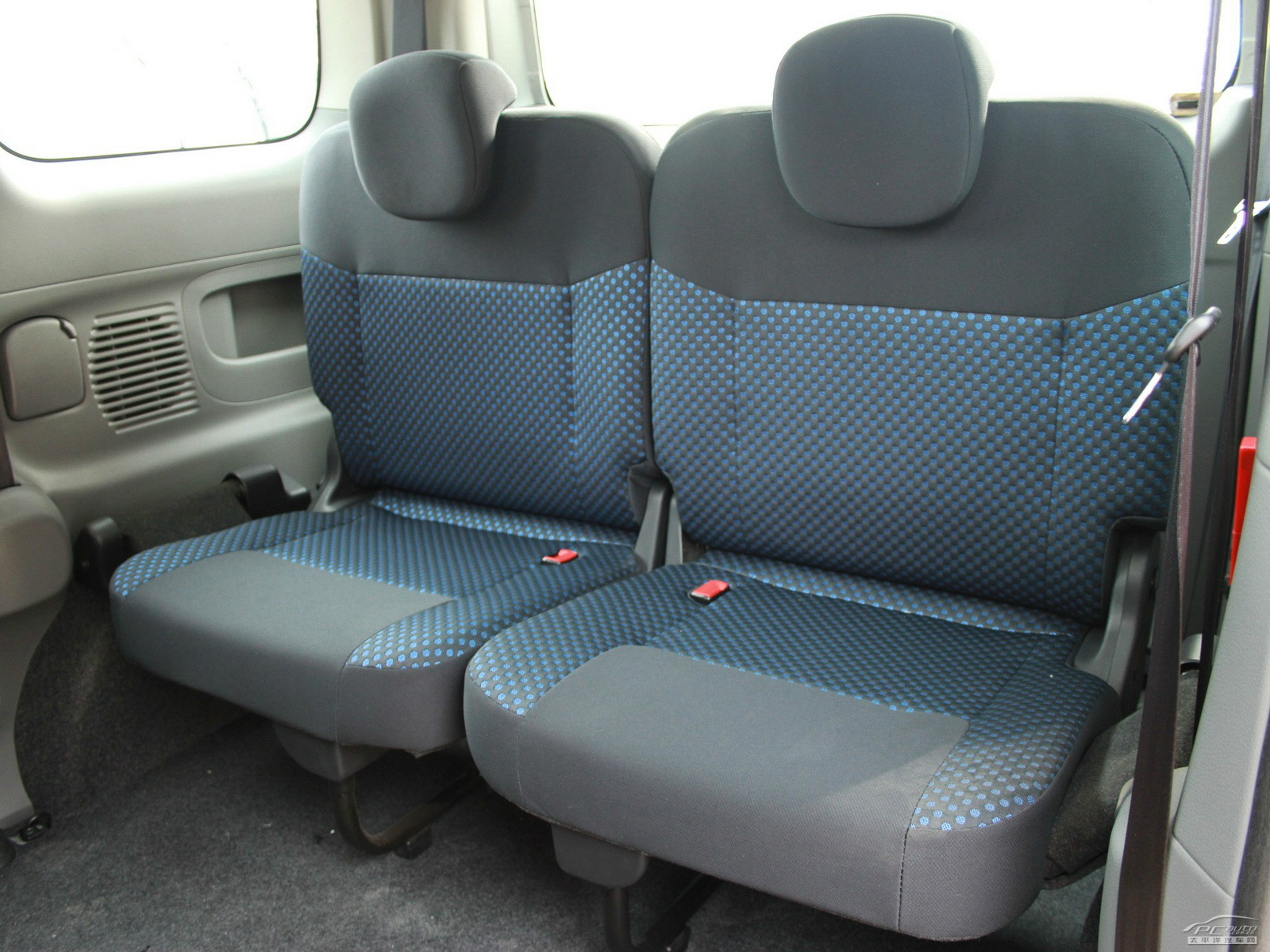 日產(chǎn)NV200內(nèi)飾高清大圖