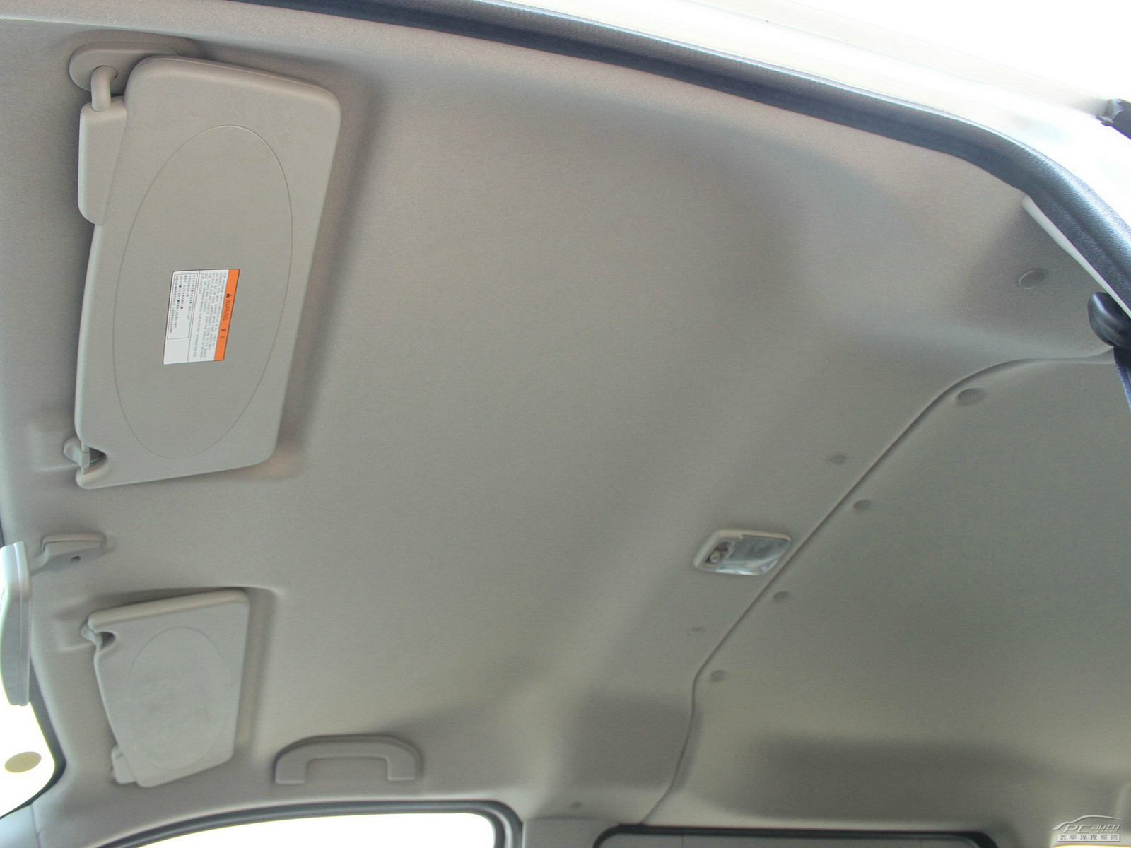 日產(chǎn)NV200內(nèi)飾高清大圖