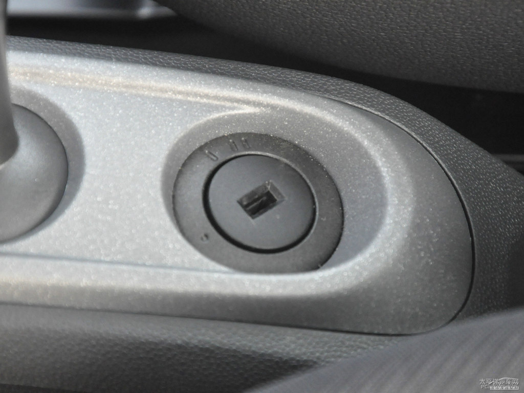 Sɫsmart fortwo(ni)DƬ