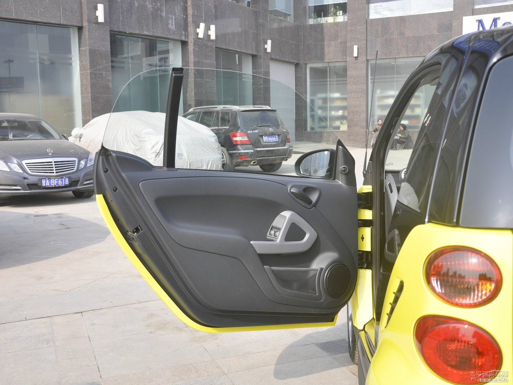 Sɫsmart fortwo(ni)DƬ