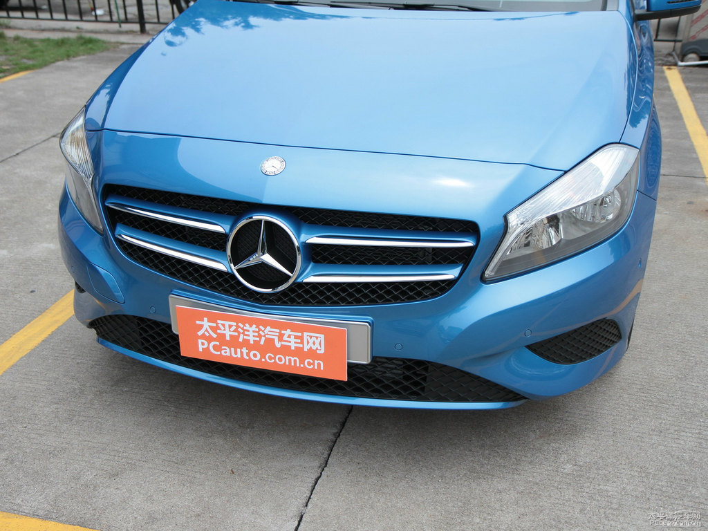 南海藍(lán)奔馳A級(進(jìn)口)車頭外觀圖片