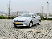 2013款 2.3L 自動尊貴型 2013款 2.3L 自動尊貴型