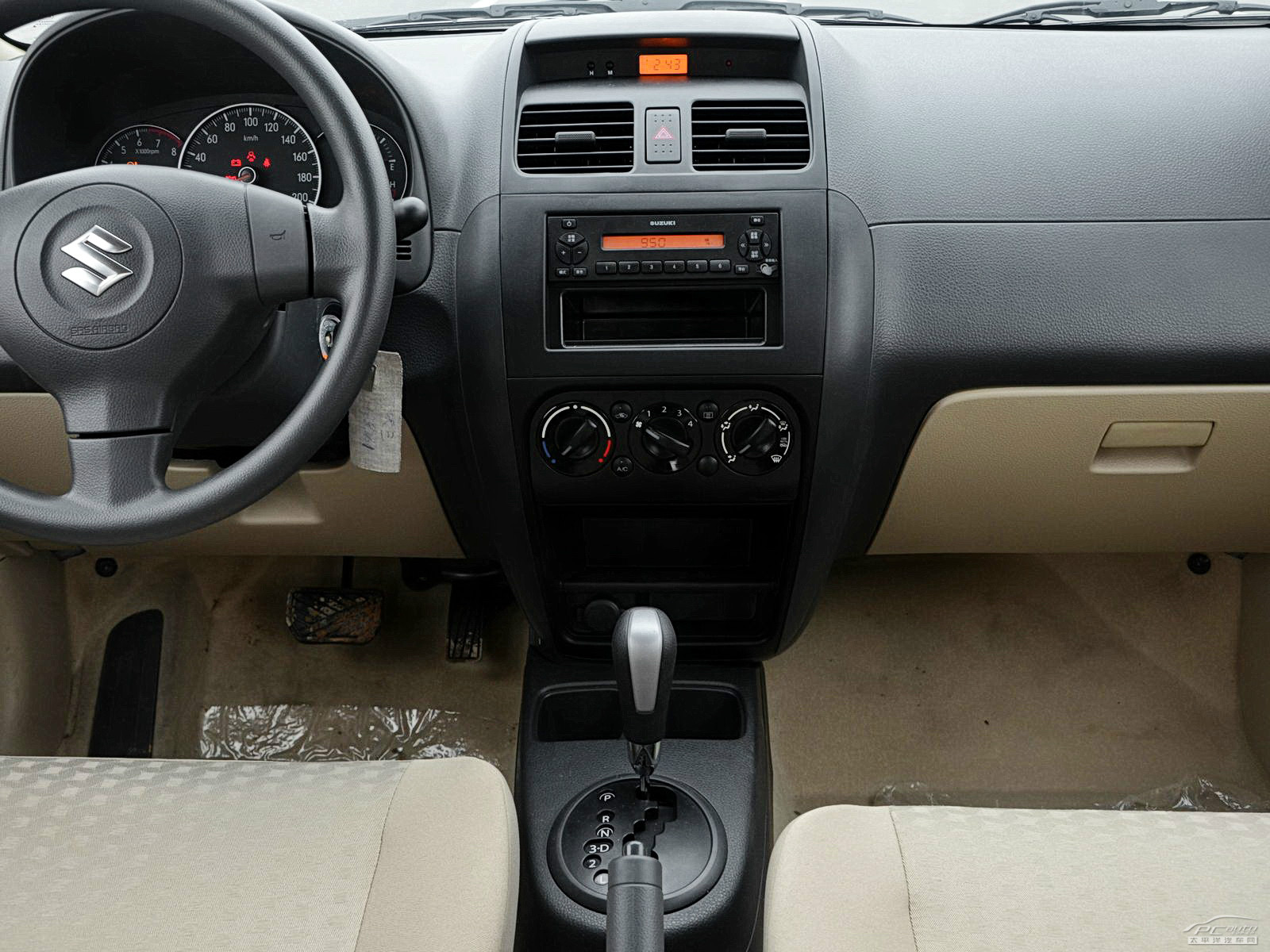 天語(yǔ)·尚悅內(nèi)飾高清大圖