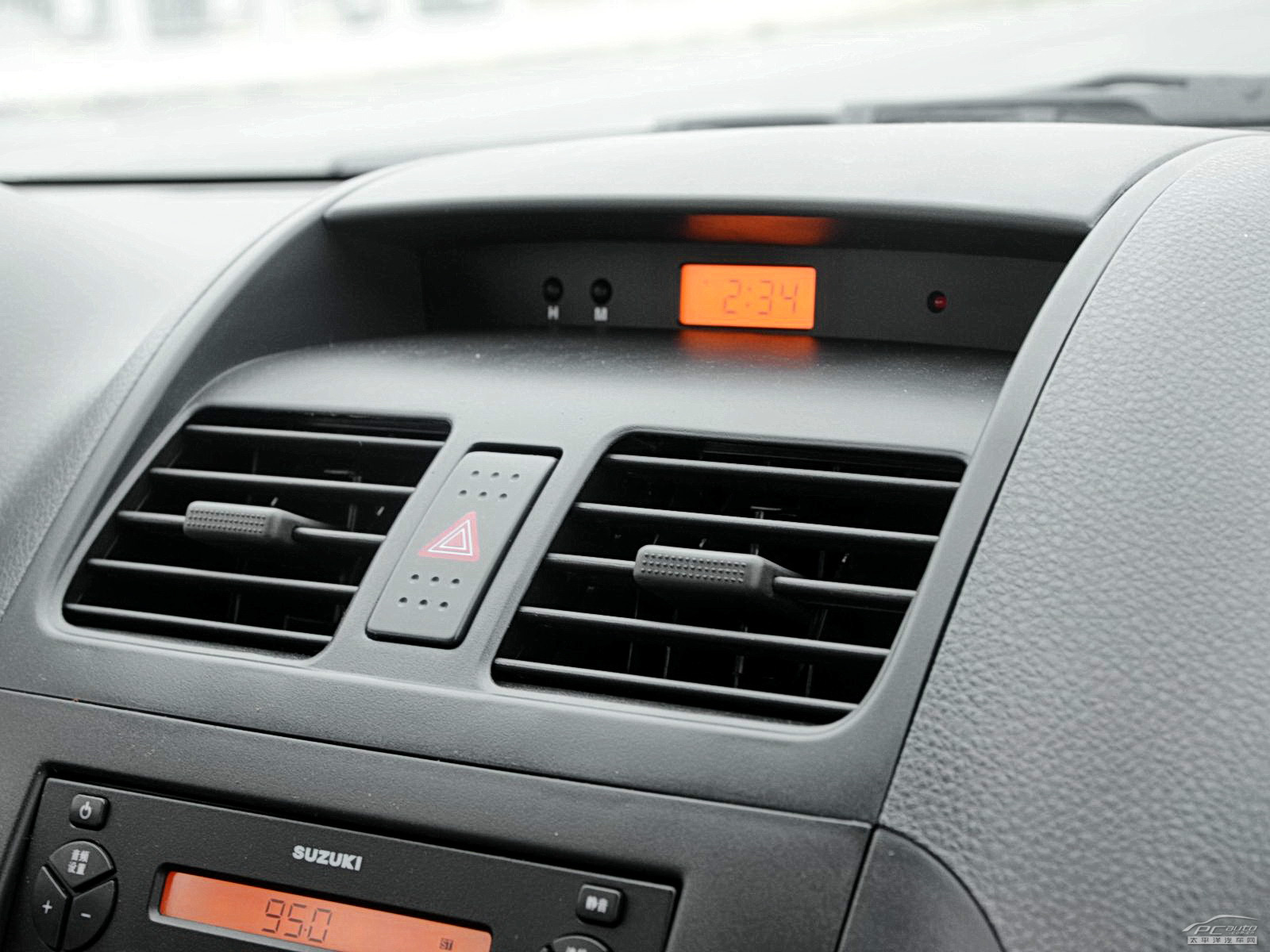 天語·尚悅內飾高清大圖