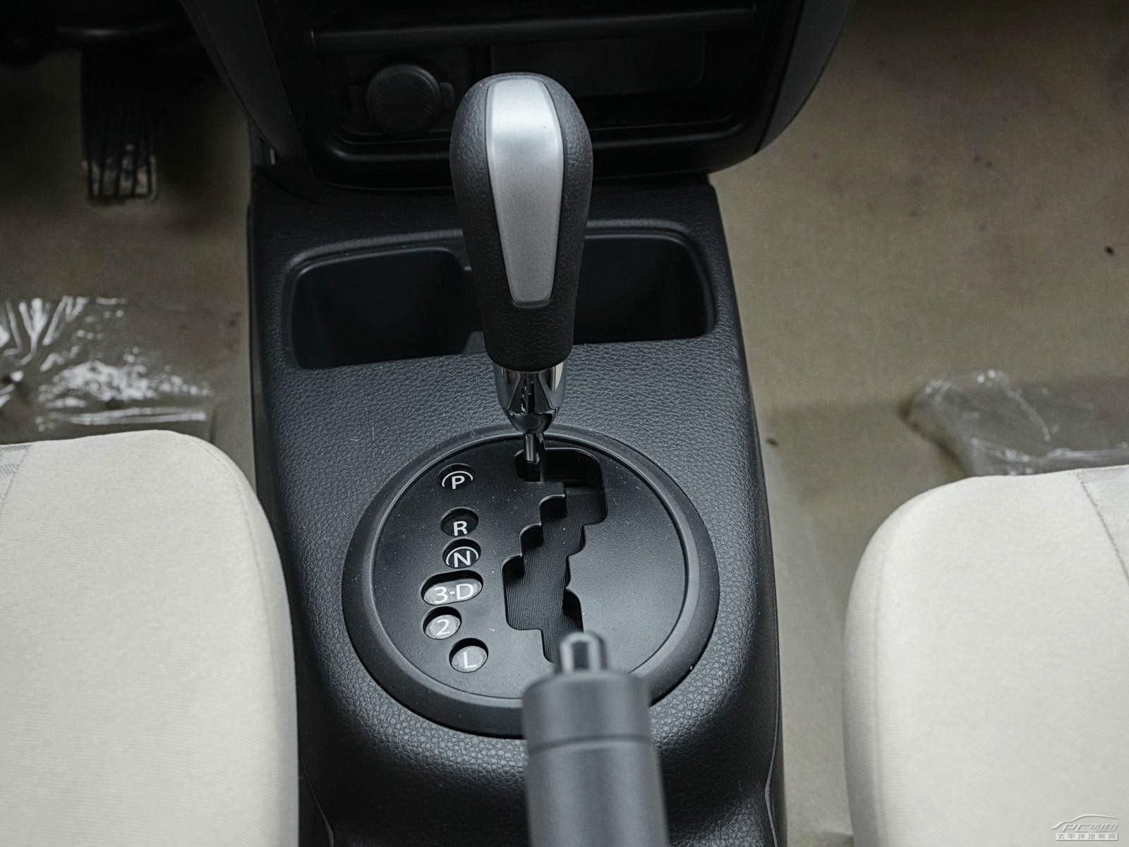 天語(yǔ)·尚悅內(nèi)飾高清大圖