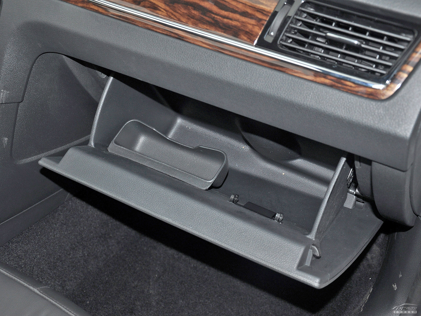 寶來空間高清大圖