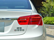 2013款 2.0T 豪華版 2013款 2.0T 豪華版