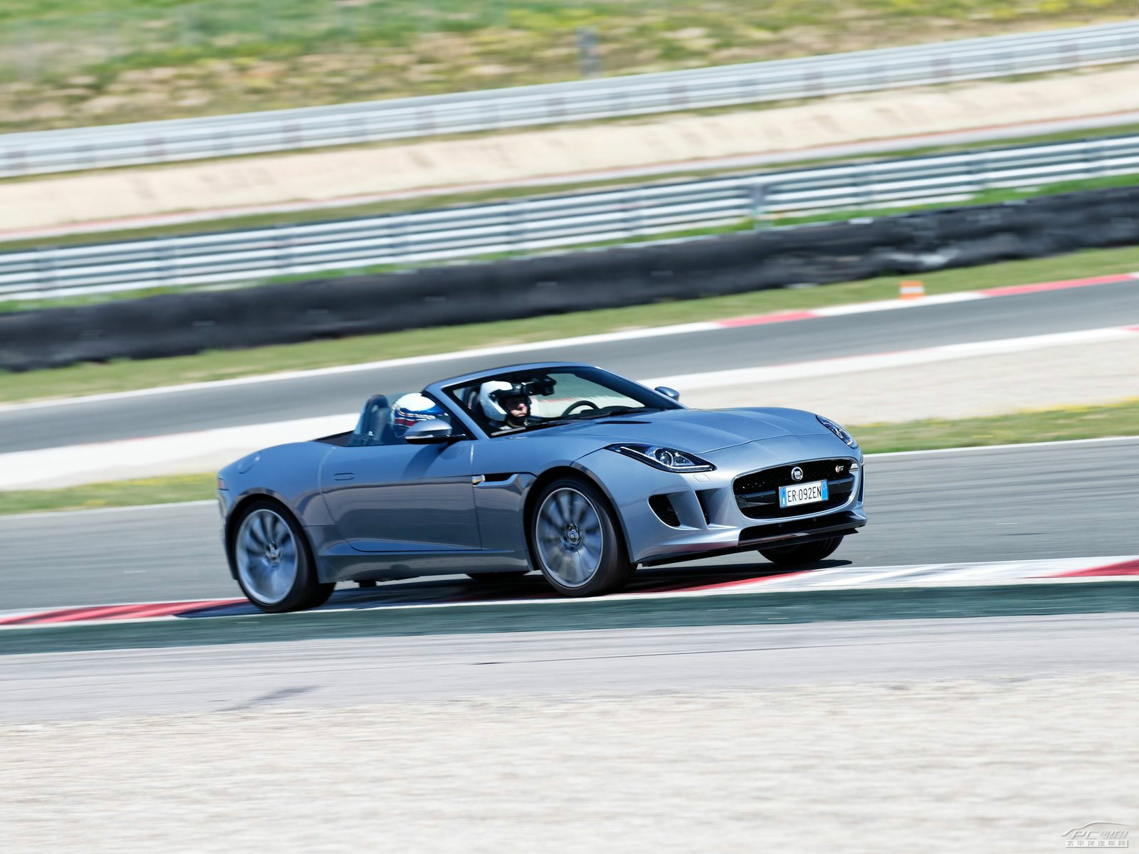 捷豹F-TYPE外觀高清大圖