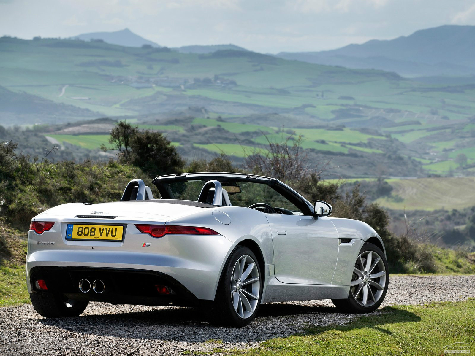 捷豹F-TYPE外觀高清大圖