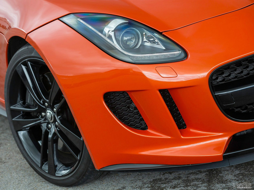 ݱF-TYPE^DƬ