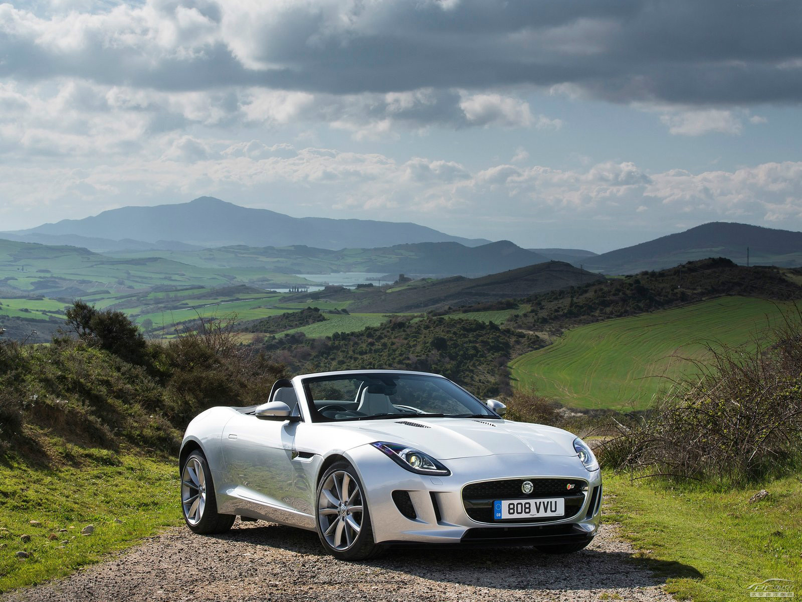 捷豹F-TYPE外觀高清大圖