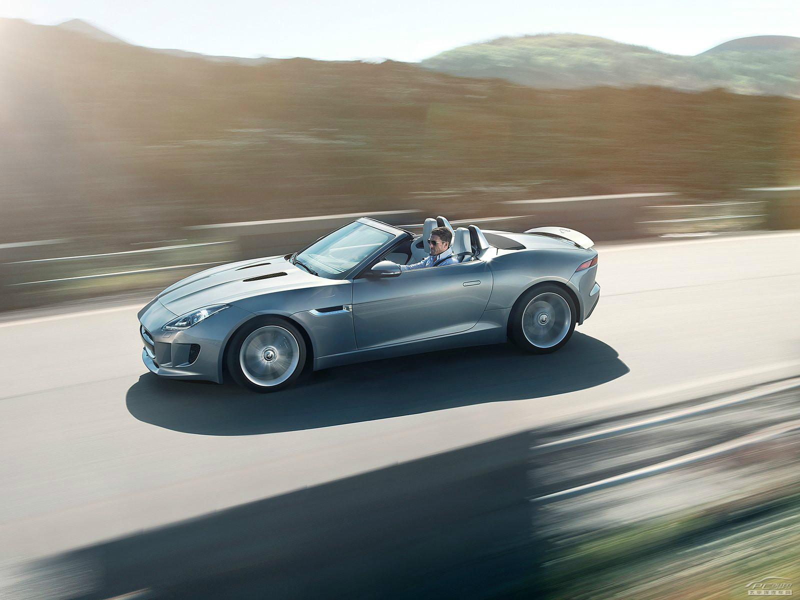 捷豹F-TYPE外觀高清大圖